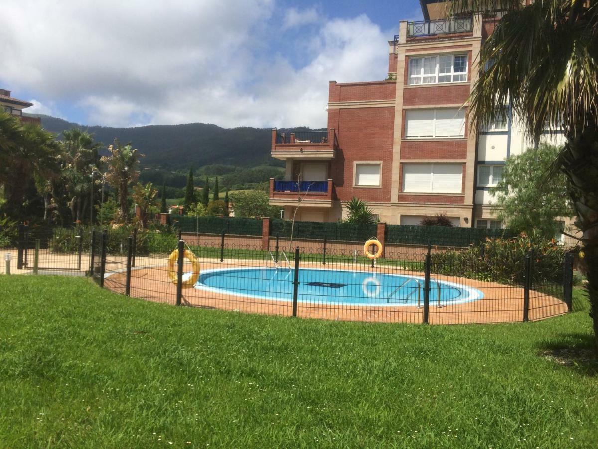 Apartamento Con Terraza Y Jardin En باكيو المظهر الخارجي الصورة
